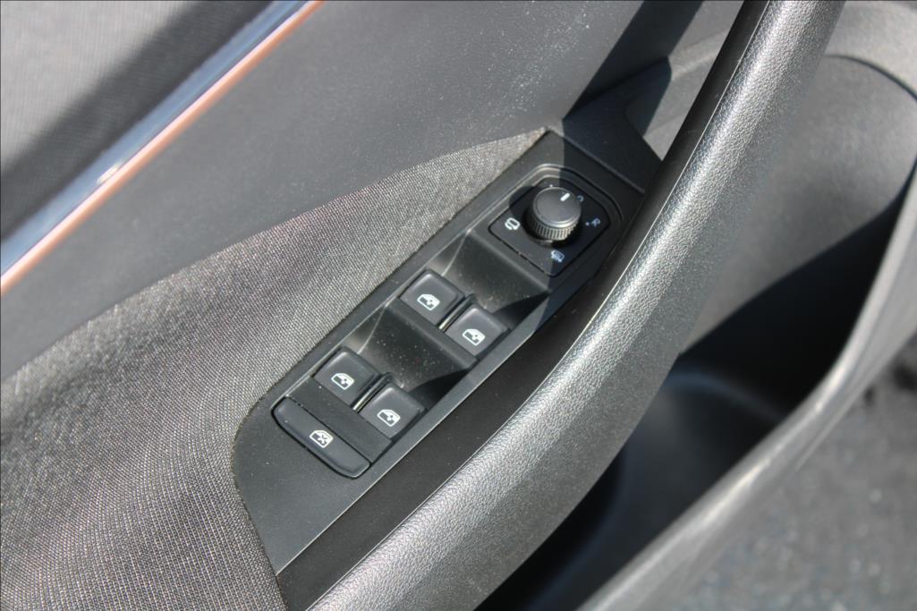 2021 – Škoda Scala – 1,5 TSi  STYLE, KAMERA, ČR