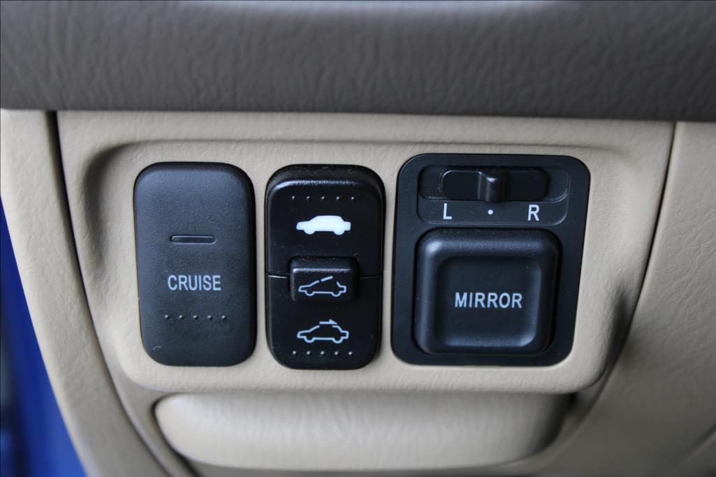 2004 – Honda Civic – 1,7 VTEC  AUTOMAT, BEZ KOROZE