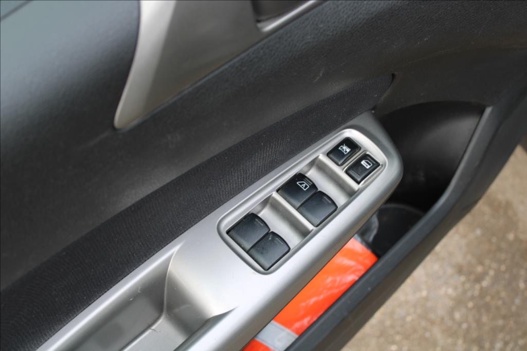 2010 – Subaru Forester – 2,0 D  1.maj. ČR, 83.252 km