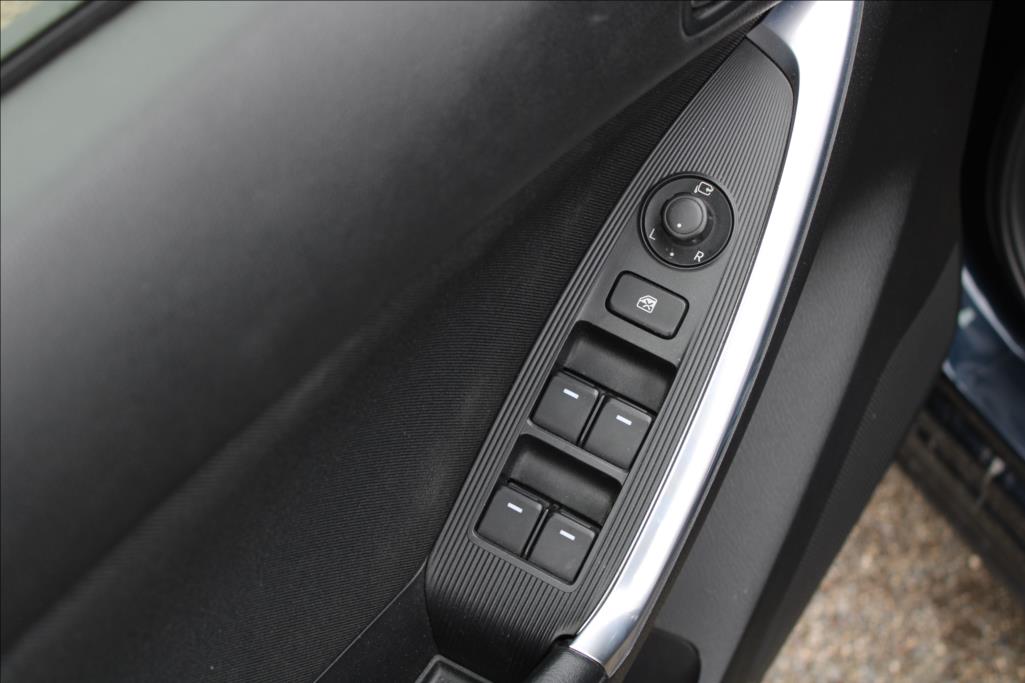 2014 – Mazda CX-5 – 2,2 D Skyactiv  NAVI,XENONY,ČR