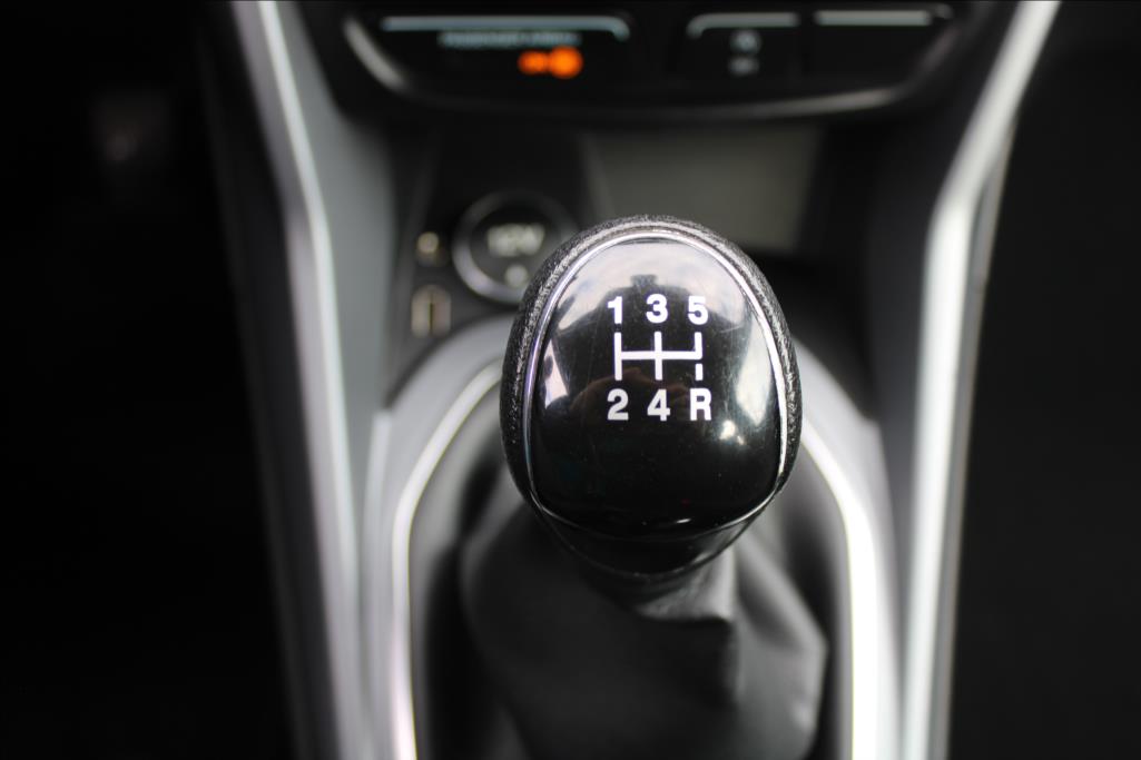 2015 – Ford B-MAX – 1,0 EcoBoost  SERVISKA, KLIMA