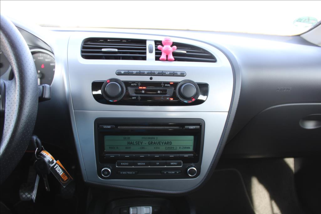 2011 – Seat Leon – 1,2 TSi  KLIMA, ROZVODY