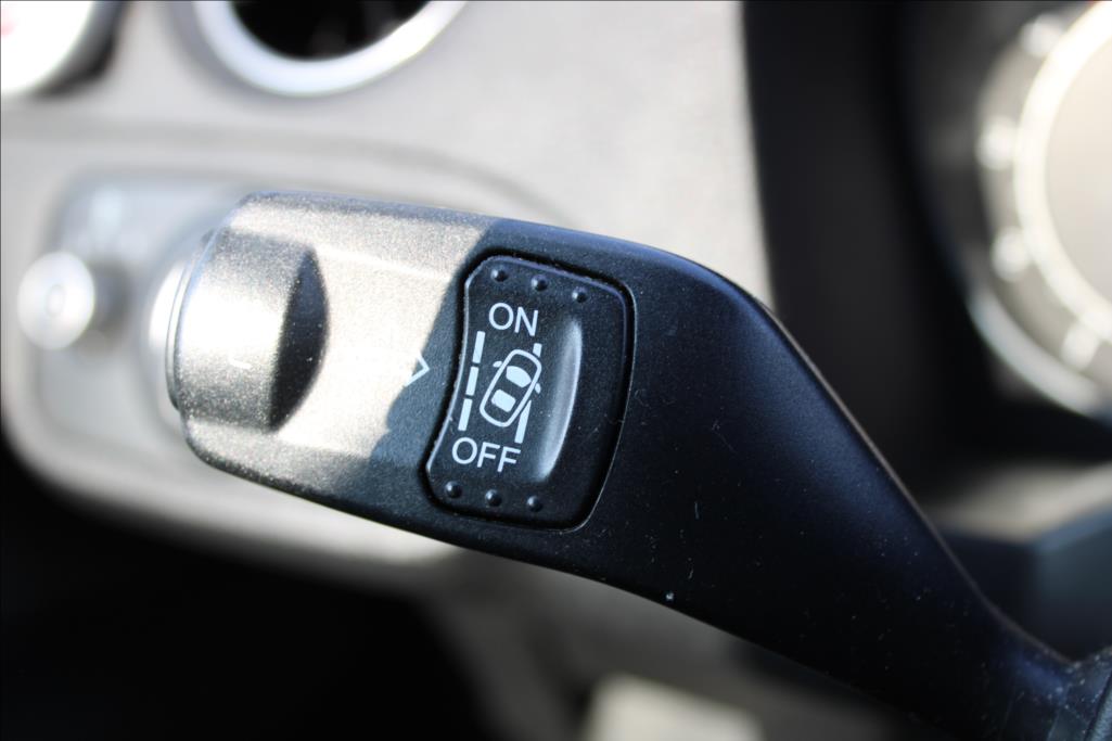 2012 – Ford S-MAX – 2,0 TDCi  SERVISKA, AUTOMAT