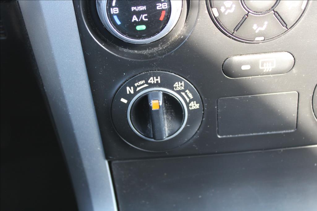 2006 – Suzuki Grand Vitara – 2,0 i + LPG  LPG,4 x 4,TAŽNÉ