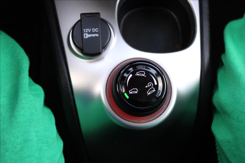 2017 – Fiat Panda – 1,3 D  CROSS, VELKÝ SERVIS