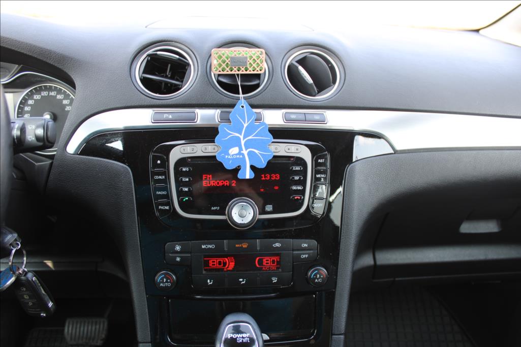 2012 – Ford S-MAX – 2,0 TDCi  SERVISKA, AUTOMAT