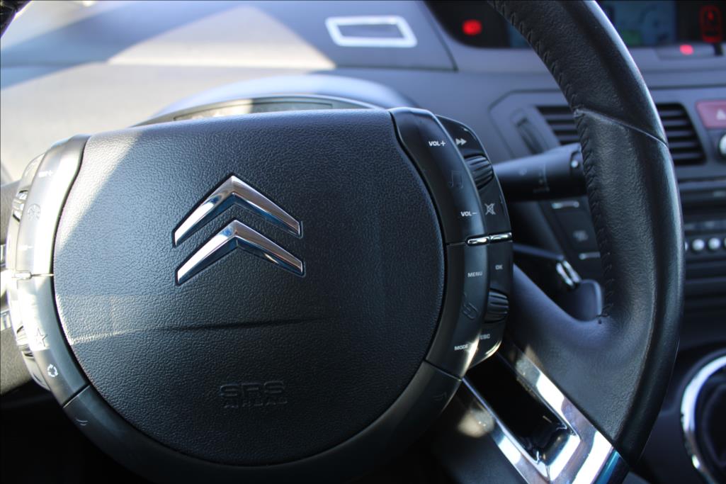 2009 – Citroën C4 Picasso – 1,6 VVTi  STK 2/2028,DIG.KLIMA