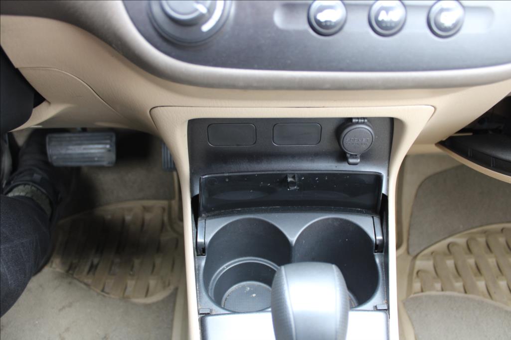 2004 – Honda Civic – 1,7 VTEC  AUTOMAT, BEZ KOROZE