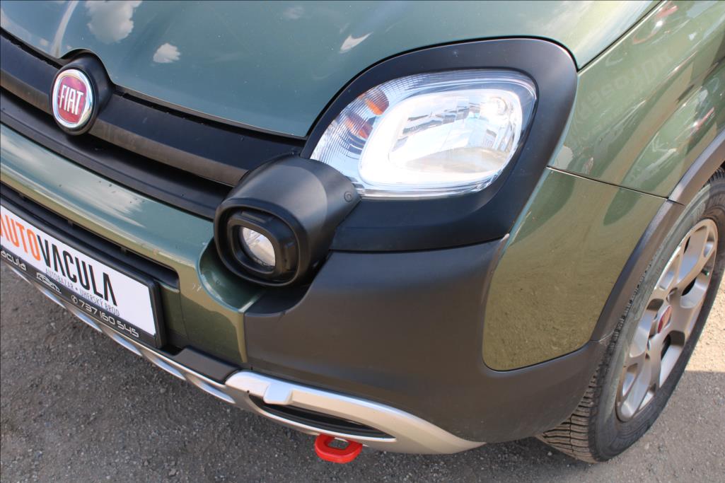 2017 – Fiat Panda – 1,3 D  CROSS, VELKÝ SERVIS