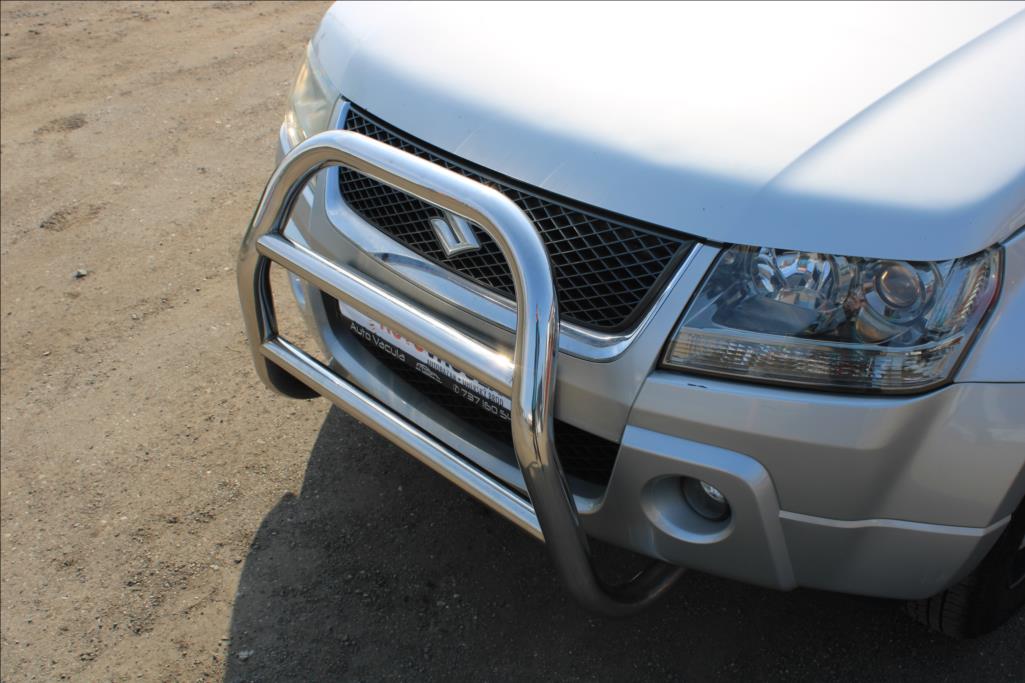 2006 – Suzuki Grand Vitara – 2,0 i + LPG  LPG,4 x 4,TAŽNÉ