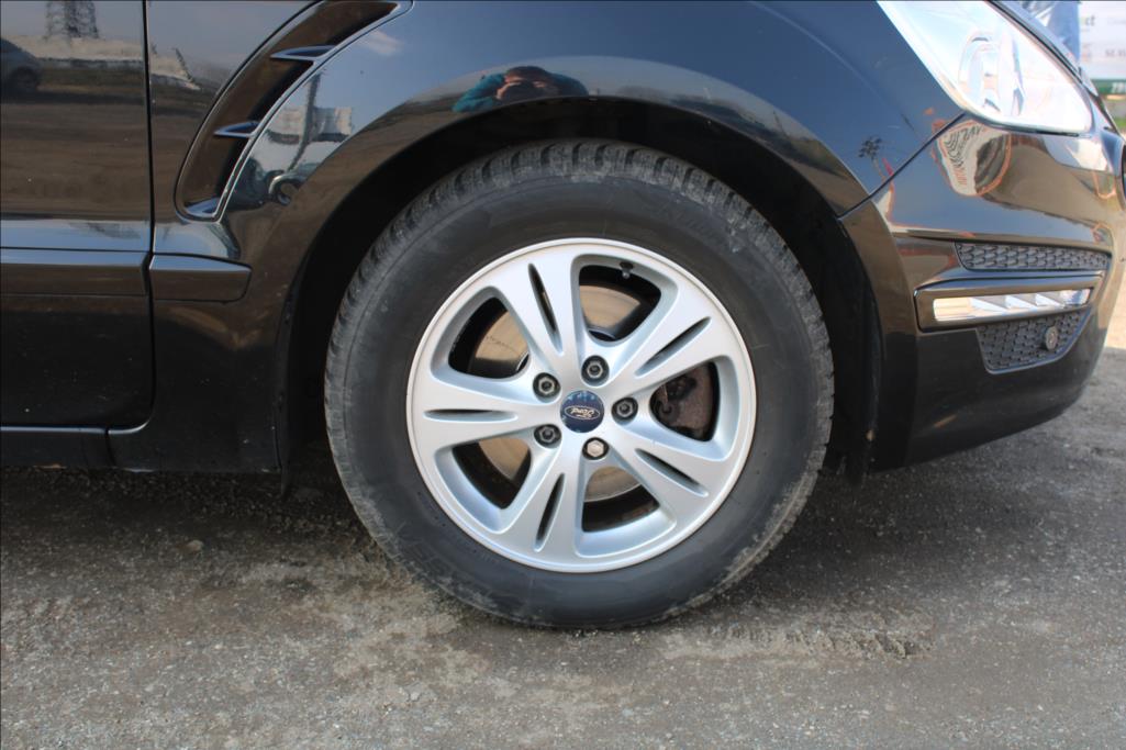 2012 – Ford S-MAX – 2,0 TDCi  SERVISKA, AUTOMAT