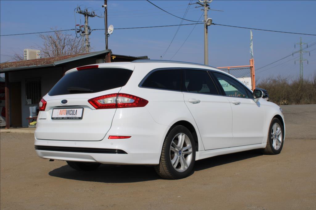 2016 – Ford Mondeo – 2,0 TDCi  TITANIUM,AUTOMAT,ČR