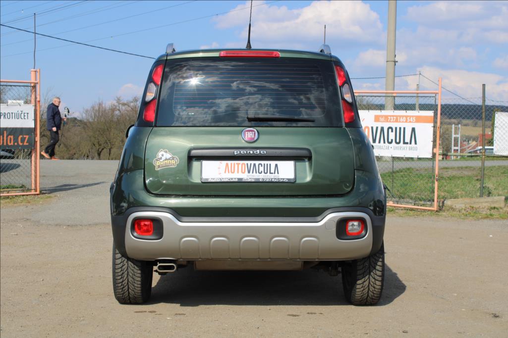 2017 – Fiat Panda – 1,3 D  CROSS, VELKÝ SERVIS