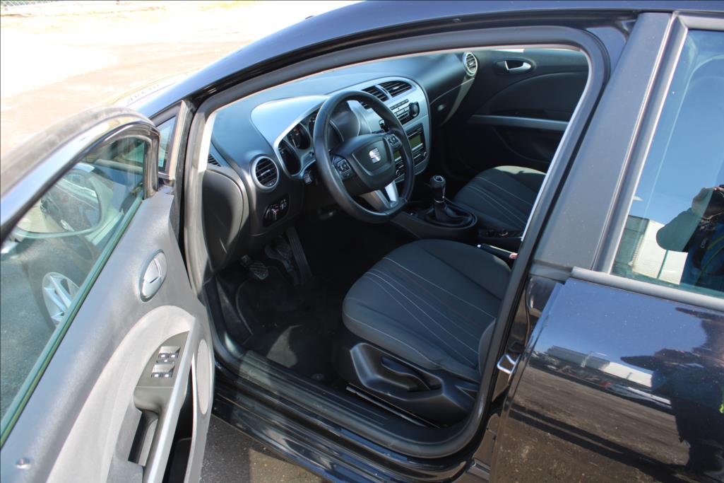 2011 – Seat Leon – 1,2 TSi  KLIMA, ROZVODY