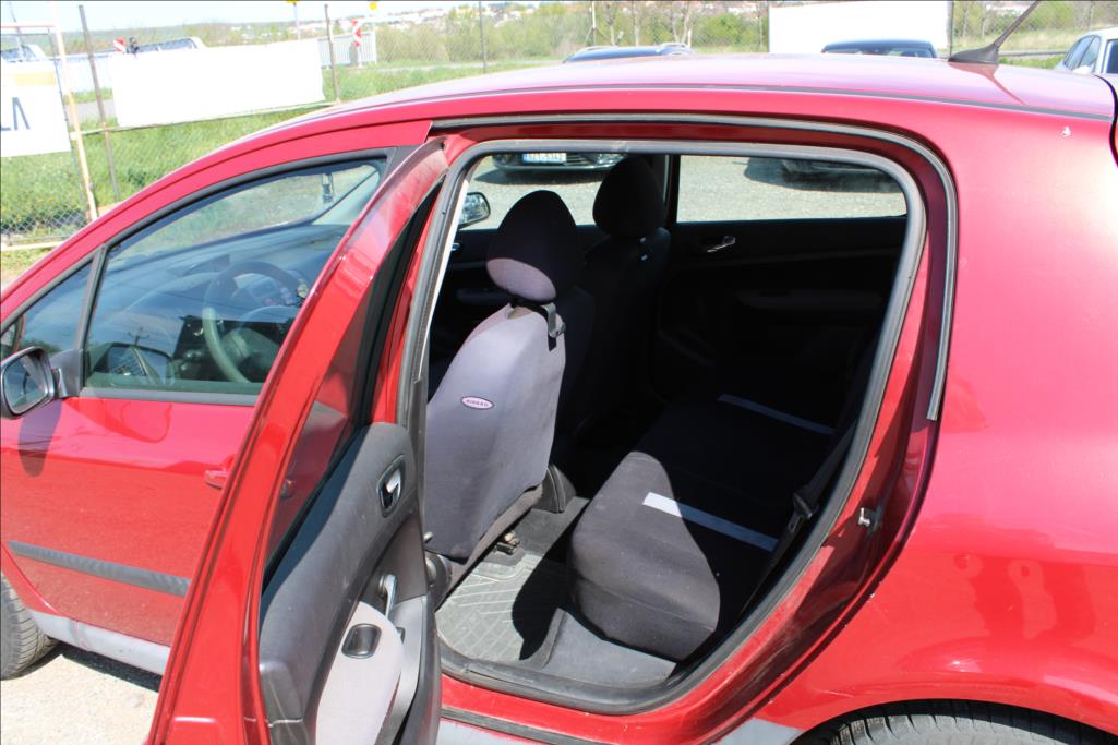 2002 – Peugeot 307 – 2,0 HDi  KLIMA, STK 1/2028