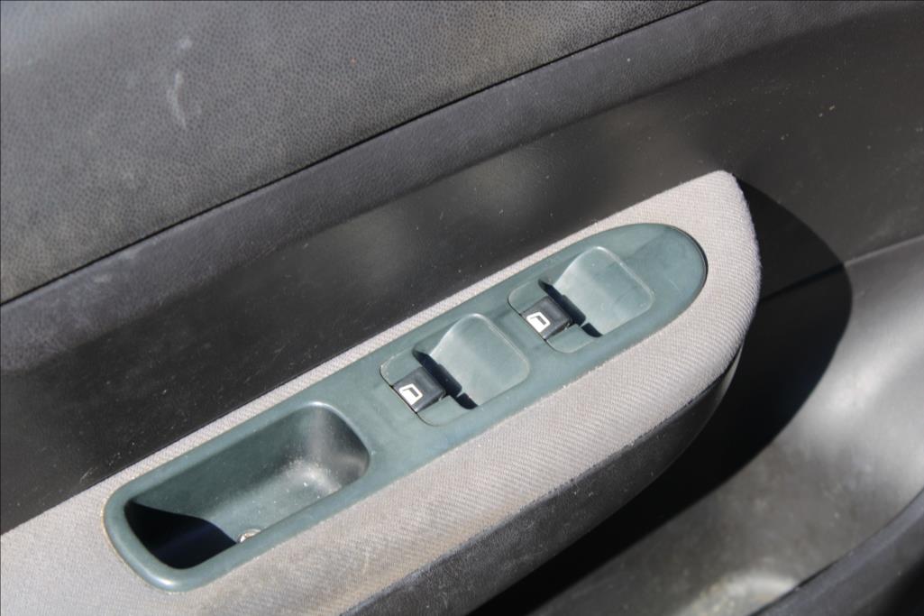 2002 – Peugeot 307 – 2,0 HDi  KLIMA, STK 1/2028