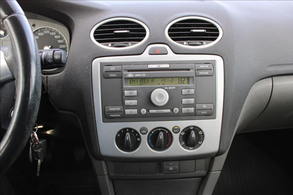2005 – Ford Focus – 1,6 i  KLIMA, STK 4/2028