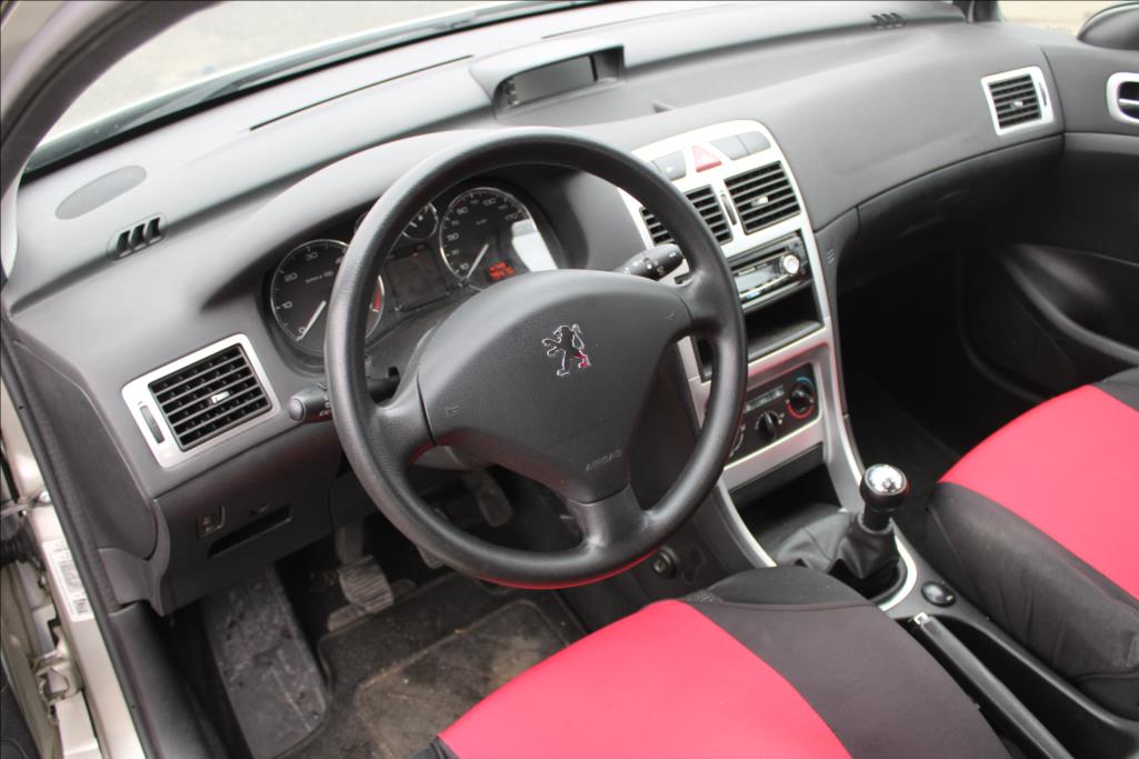 2008 – Peugeot 307 – 1,6 HDi  1.maj., ČR, serviska