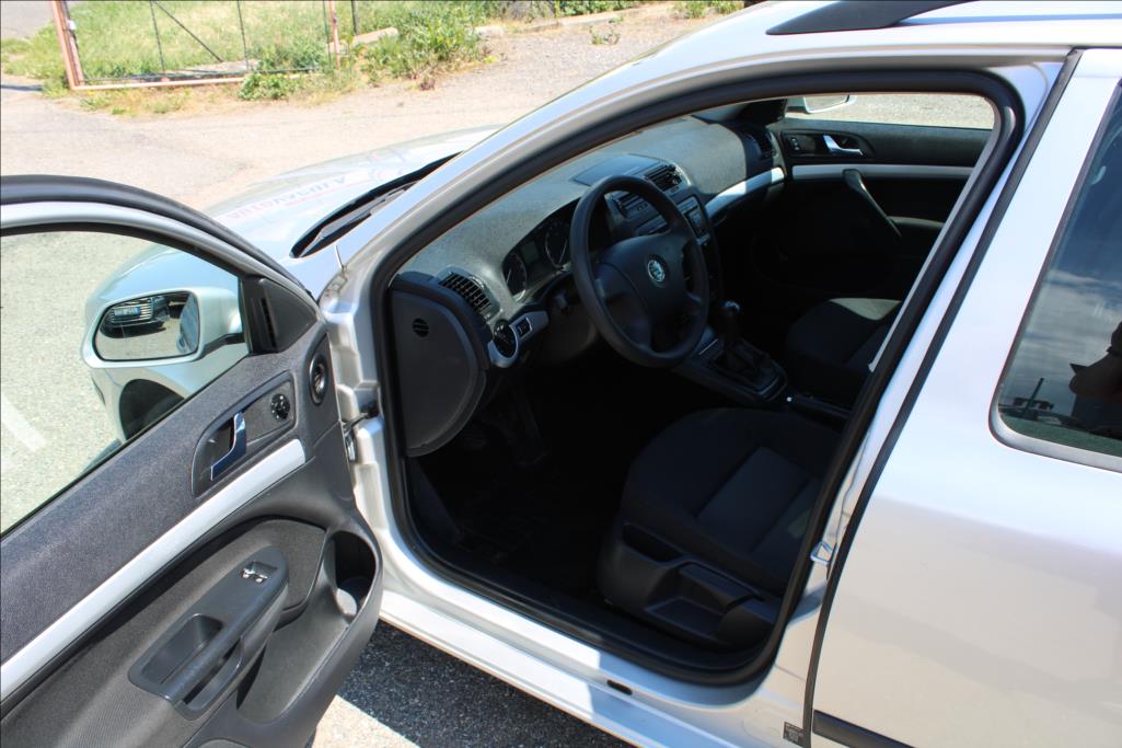 2006 – Škoda Octavia – 2,0 TDi  KLIMA, STK 1/2027
