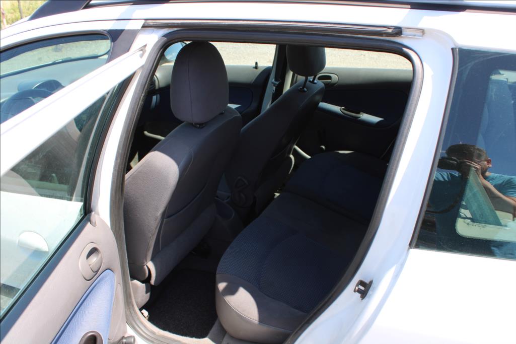 2003 – Peugeot 206 – 1,4 HDi  SW, TAŽNÉ, STK 5/2027