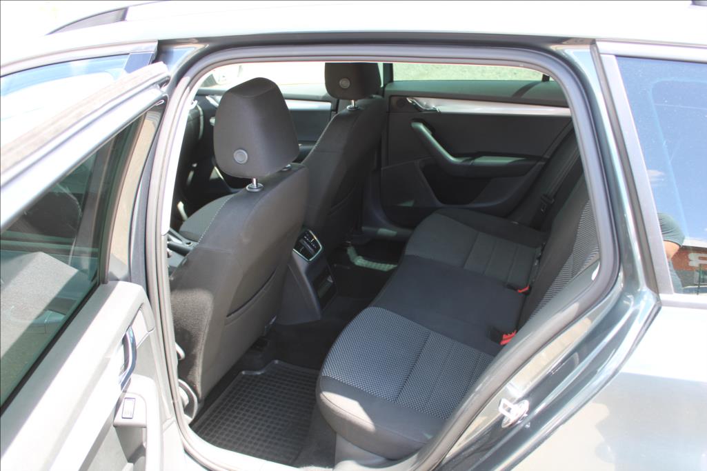 2016 – Škoda Octavia – 2,0 TDi  AMBITION, DIG. KLIMA