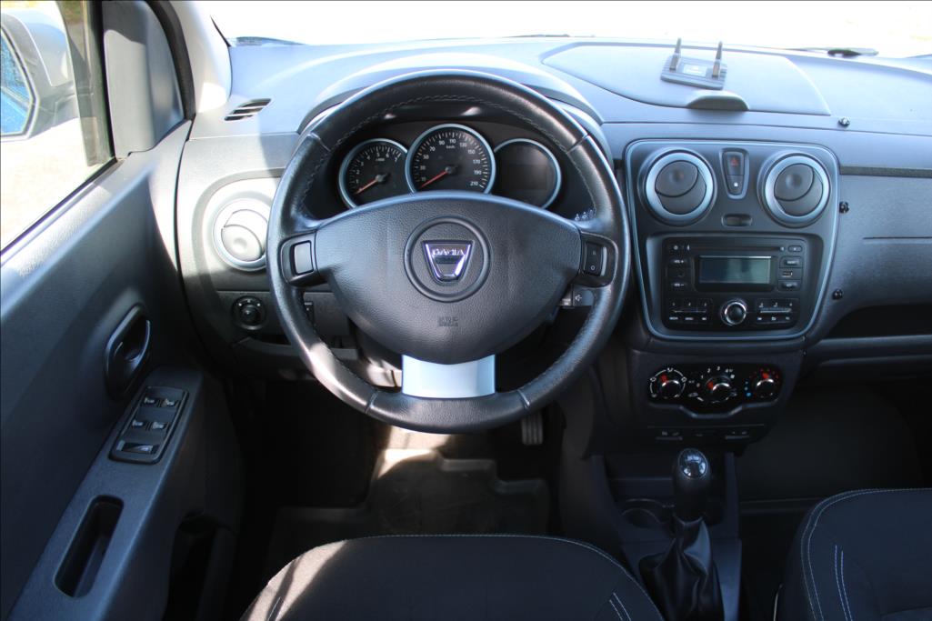2016 – Dacia Lodgy – 1,2 TCe  7-MÍST, STEPWAY, ČR