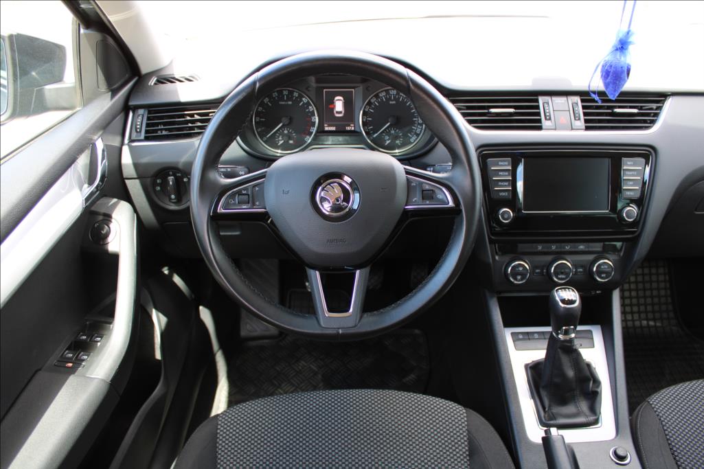 2016 – Škoda Octavia – 2,0 TDi  AMBITION, DIG. KLIMA