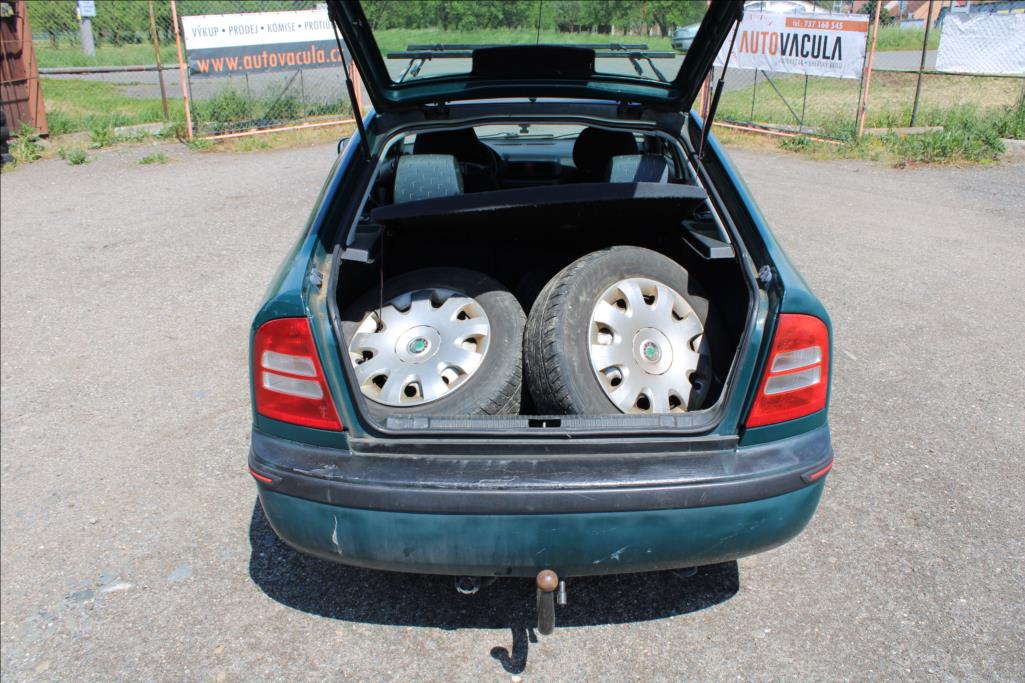 2000 – Škoda Octavia – 1,6 i  STK 3/2027, TAŽNÉ