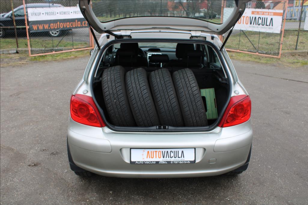 2008 – Peugeot 307 – 1,6 HDi  1.maj., ČR, serviska