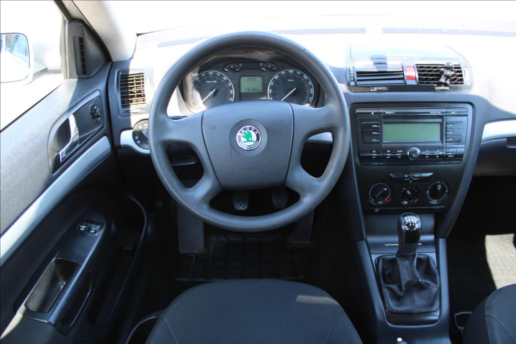2006 – Škoda Octavia – 2,0 TDi  KLIMA, STK 1/2027