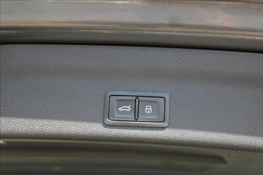 2019 – Audi A6 – 3,0 50TDi  50,S-LINE,TOP,DPH
