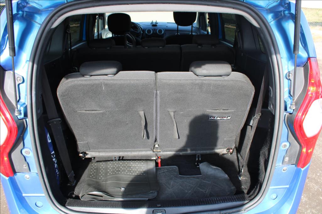 2016 – Dacia Lodgy – 1,2 TCe  7-MÍST, STEPWAY, ČR