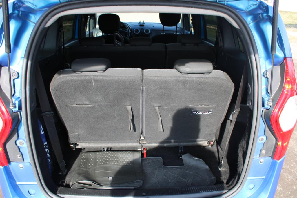 2016 – Dacia Lodgy – 1,2 TCe  7-MÍST, STEPWAY, ČR