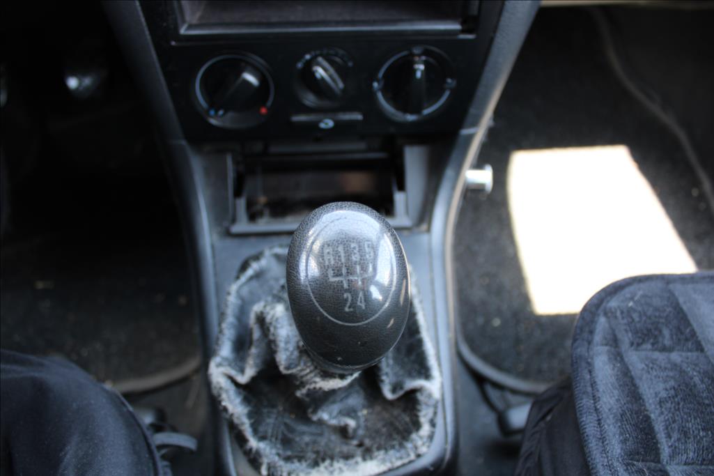 2000 – Škoda Octavia – 1,6 i  STK 3/2027, TAŽNÉ