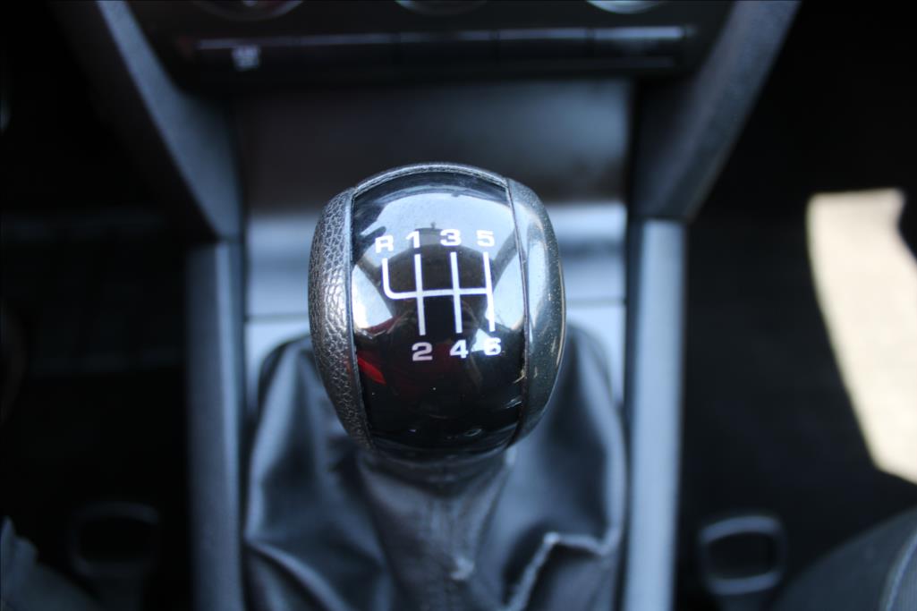 2006 – Škoda Octavia – 2,0 TDi  KLIMA, STK 1/2027