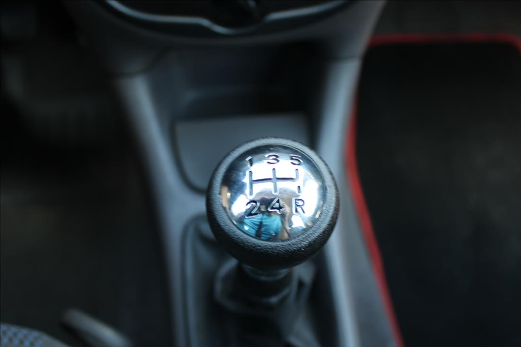 2003 – Peugeot 206 – 1,4 HDi  SW, TAŽNÉ, STK 5/2027