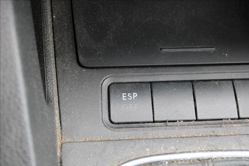 2006 – Volkswagen EOS – 2,0 FSi  KLIMA, XENONY