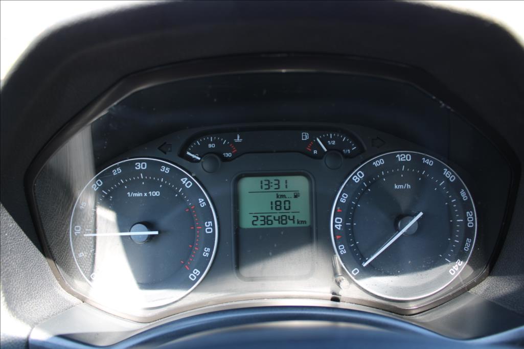 2006 – Škoda Octavia – 2,0 TDi  KLIMA, STK 1/2027