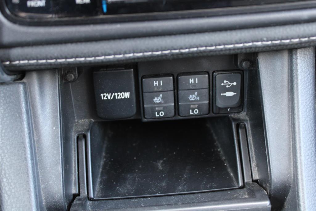 2017 – Toyota Corolla – 1,6 Valvematic  AAC,KAMERA,NAVI