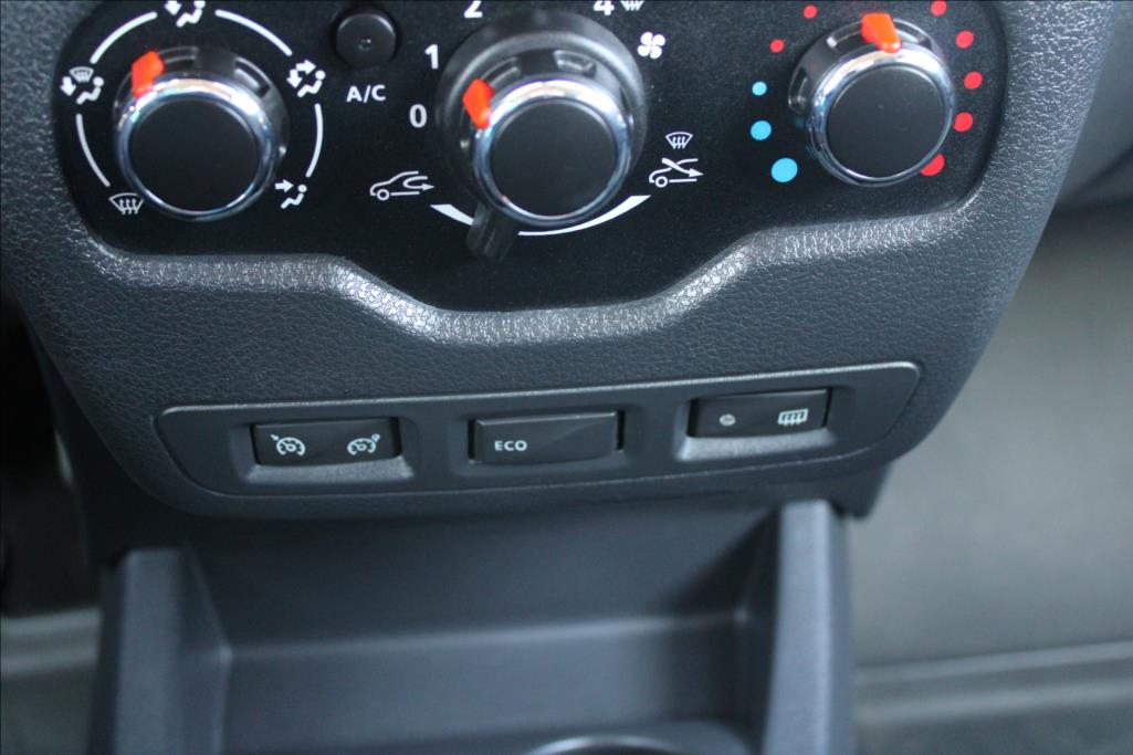 2016 – Dacia Lodgy – 1,2 TCe  7-MÍST, STEPWAY, ČR