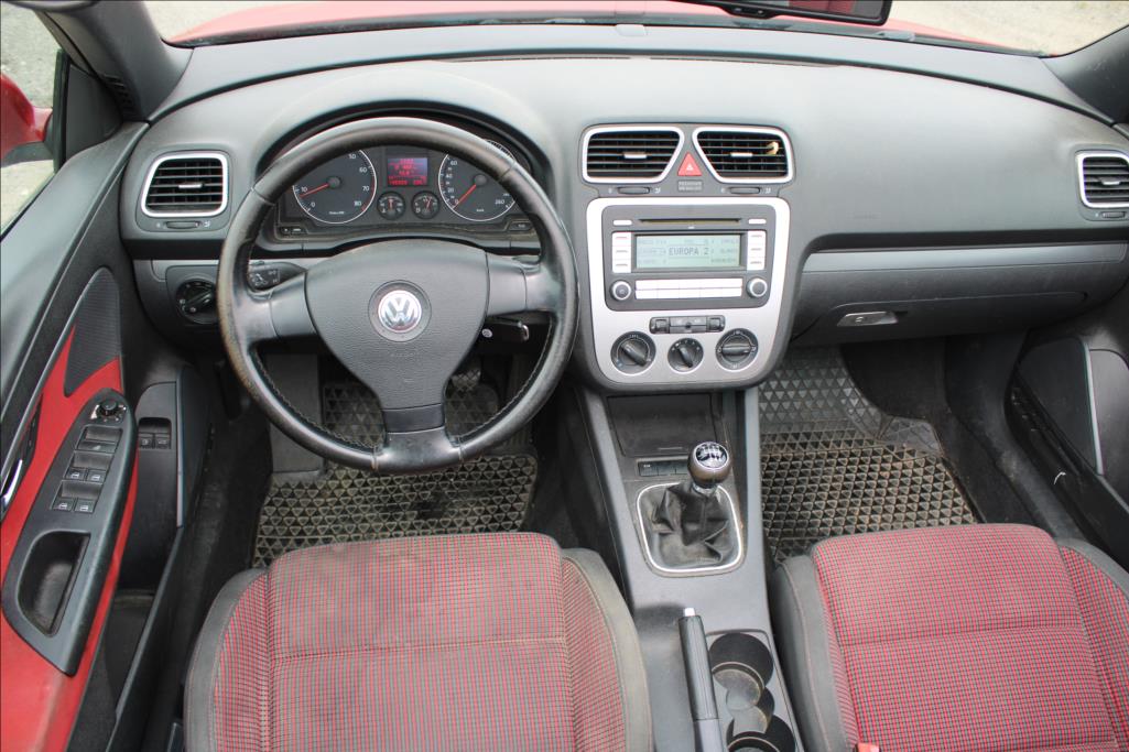 2006 – Volkswagen EOS – 2,0 FSi  KLIMA, XENONY