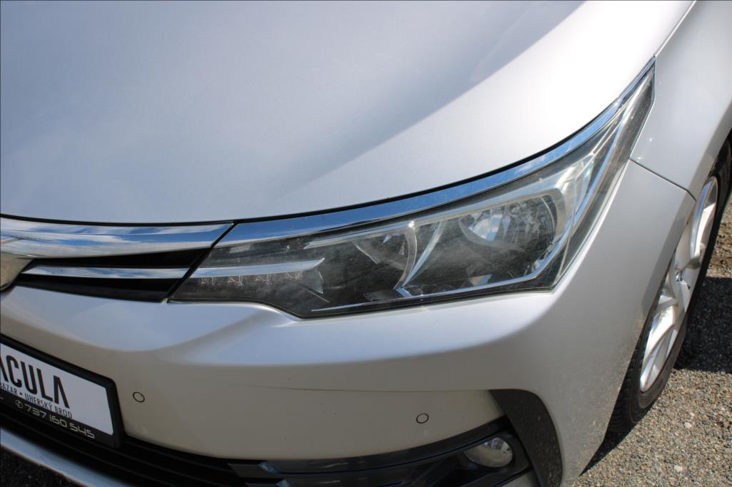 2017 – Toyota Corolla – 1,6 Valvematic  AAC,KAMERA,NAVI