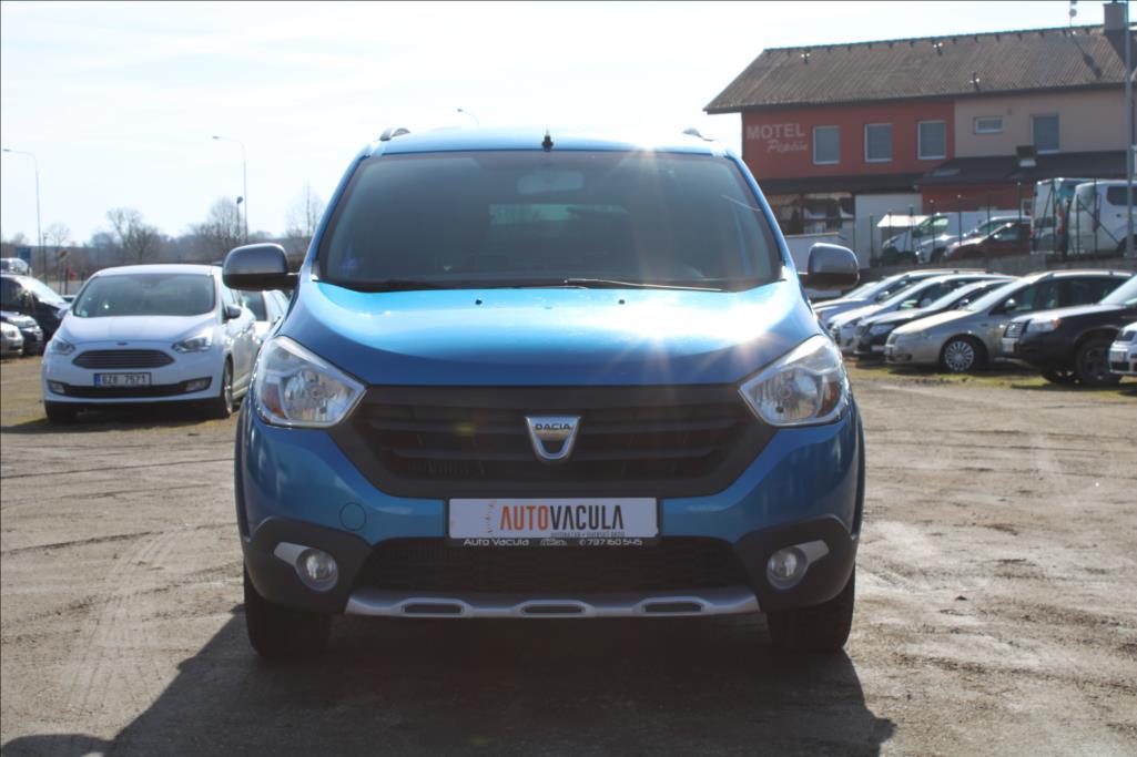 2016 – Dacia Lodgy – 1,2 TCe  7-MÍST, STEPWAY, ČR