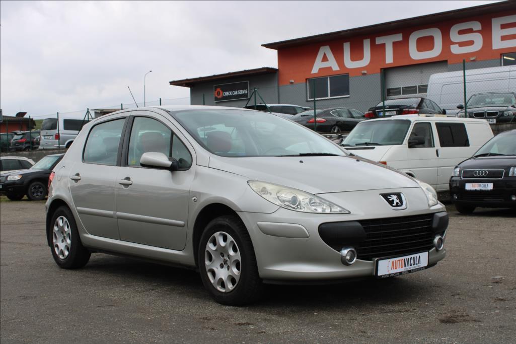 2008 – Peugeot 307 – 1,6 HDi  1.maj., ČR, serviska