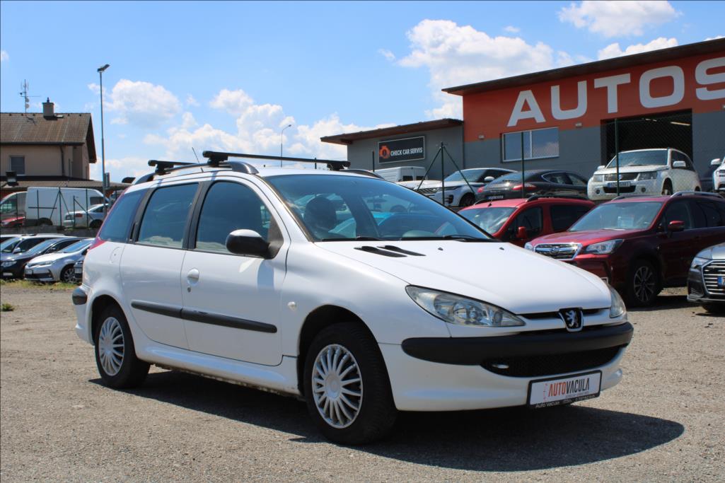 2003 – Peugeot 206 – 1,4 HDi  SW, TAŽNÉ, STK 5/2027
