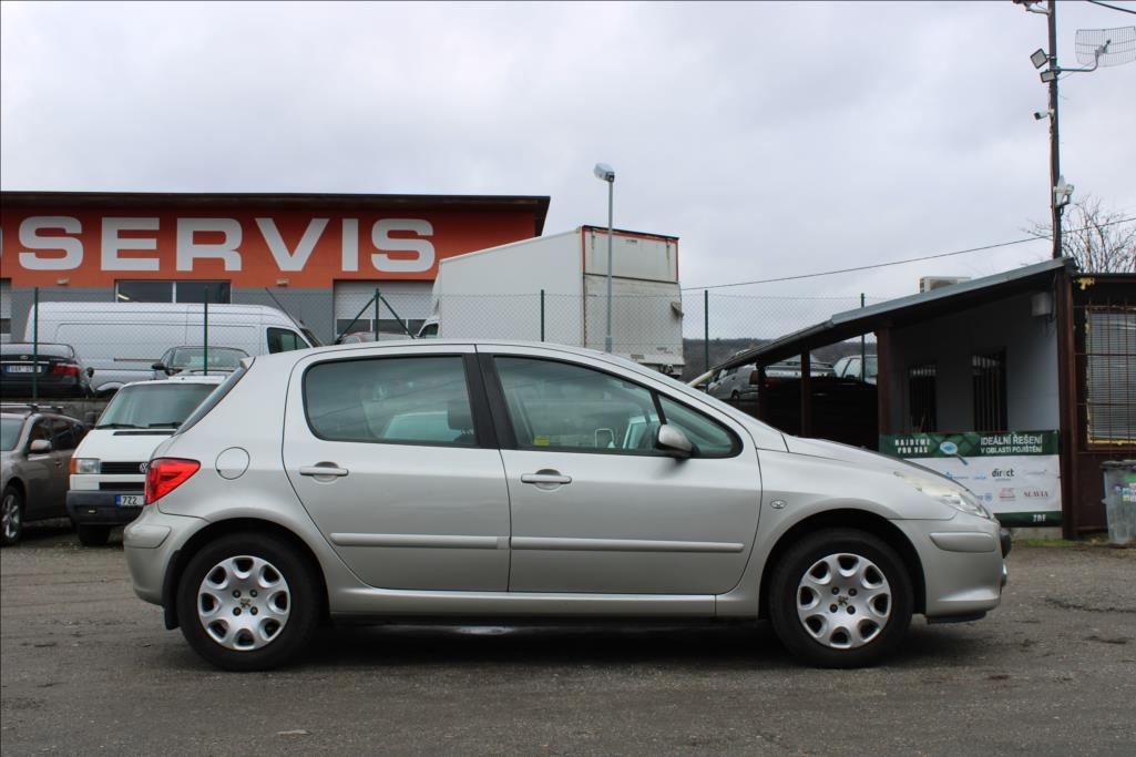 2008 – Peugeot 307 – 1,6 HDi  1.maj., ČR, serviska