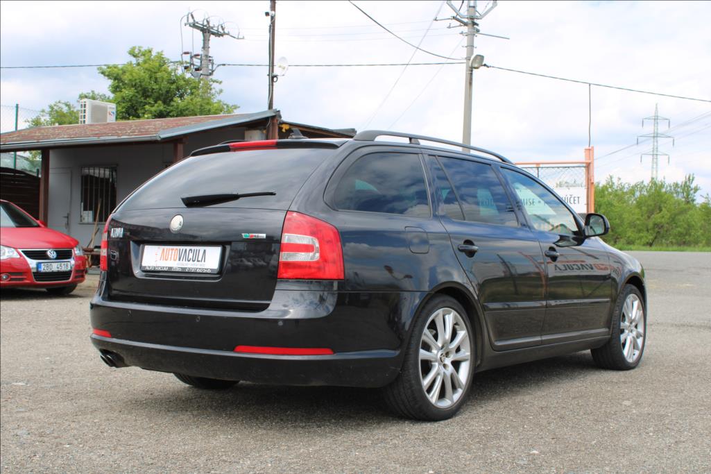 2009 – Škoda Octavia – 2,0 FSi  DIG.KLIMA, RS