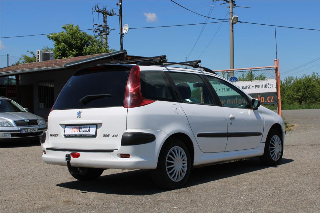 2003 – Peugeot 206 – 1,4 HDi  SW, TAŽNÉ, STK 5/2027