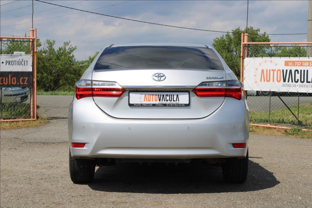 2017 – Toyota Corolla – 1,6 Valvematic  AAC,KAMERA,NAVI