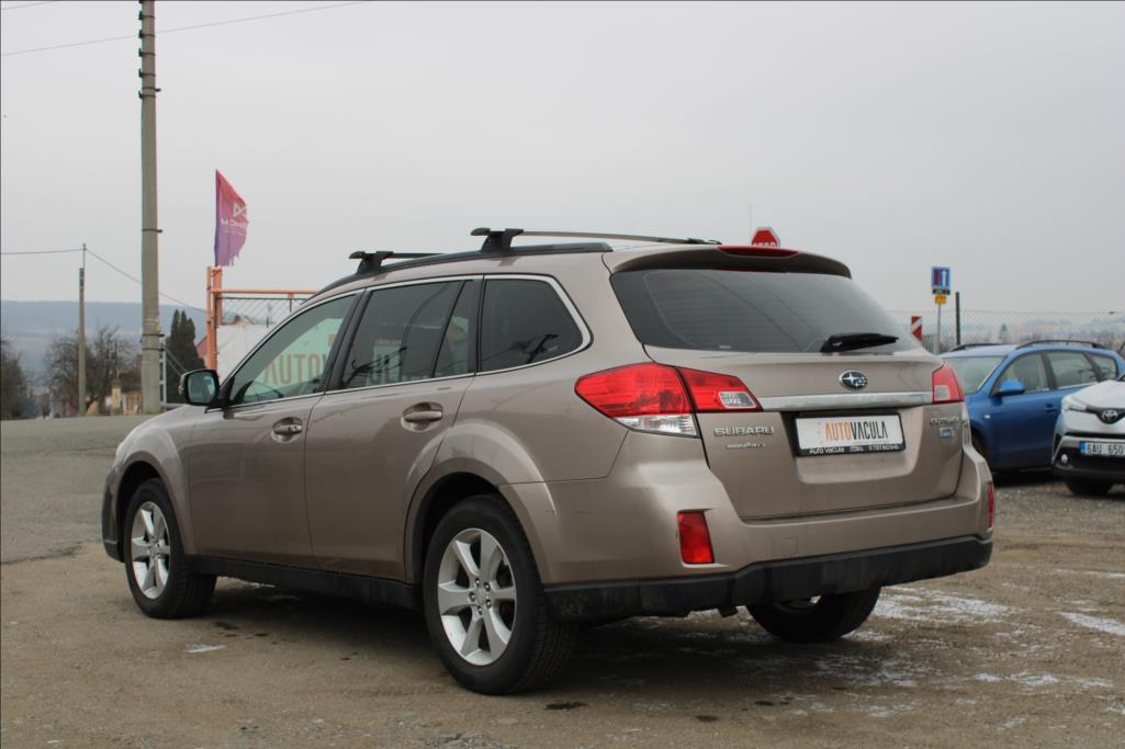2015 – Subaru Outback – 2,0 D  4 x 4, ČR, SERVISKA